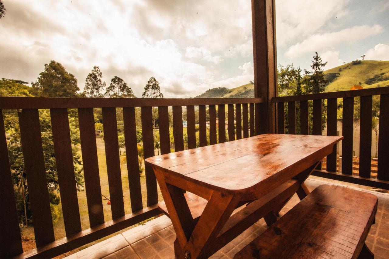 Pousada Refugio Dos Palmares São Bento do Sapucaí Buitenkant foto
